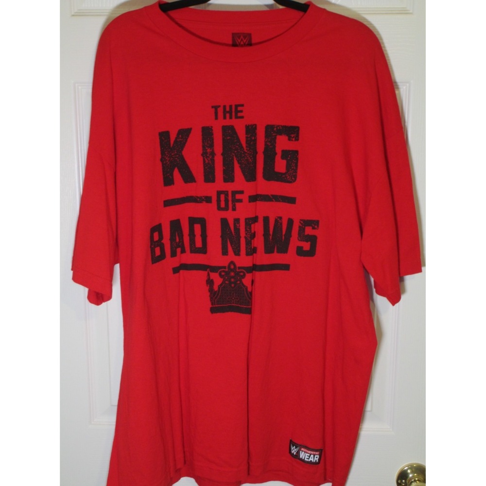 WWE The King of Bad News Wade Barrett Red Wrestling Graphic Tee 2XL